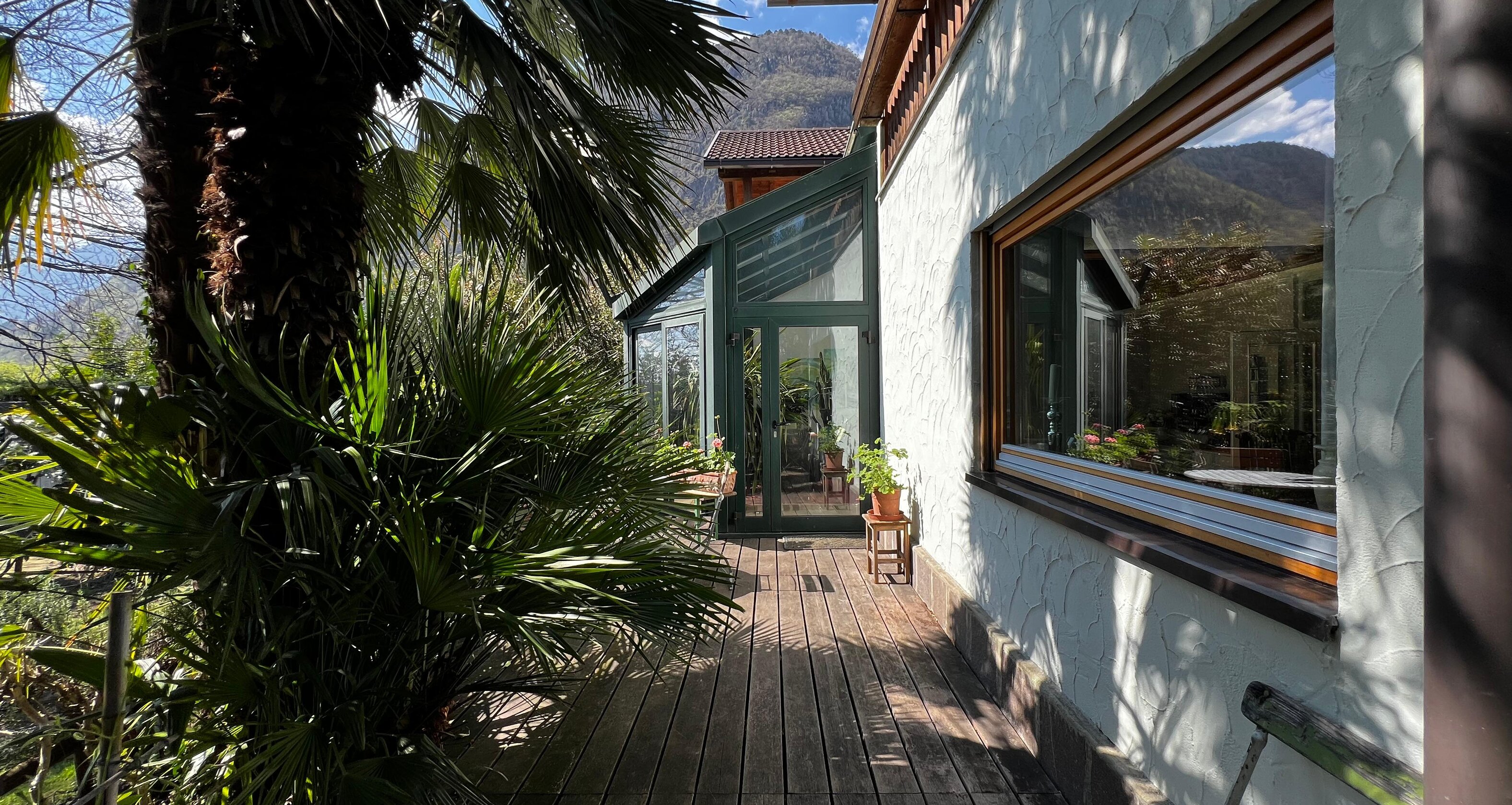 Charmantes Einfamilienhaus mit traumhaftem Privatgarten in ruhiger Lage