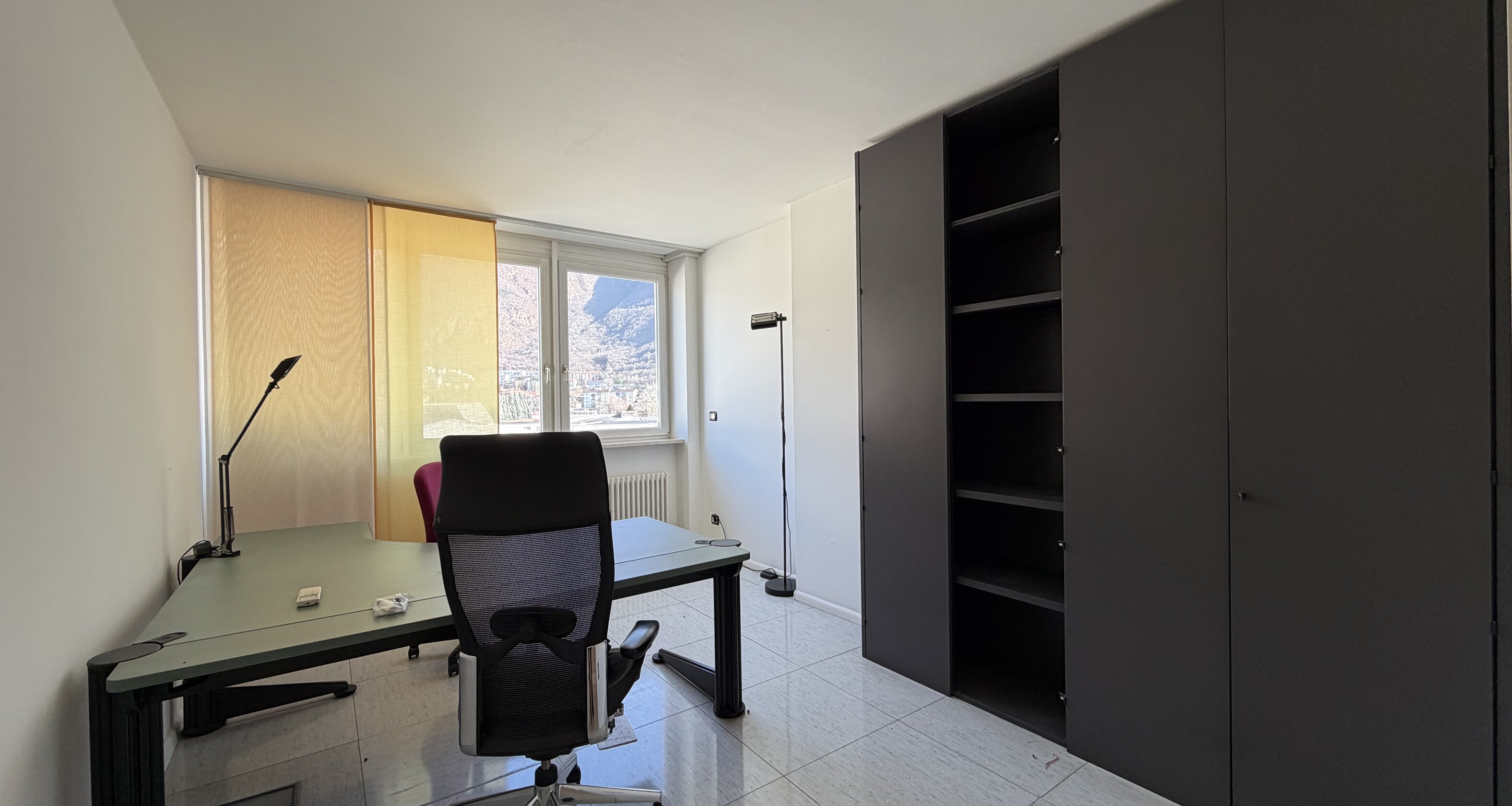 Großes Büro im 3. Stock: 260 m² mit Top-Ausstattung