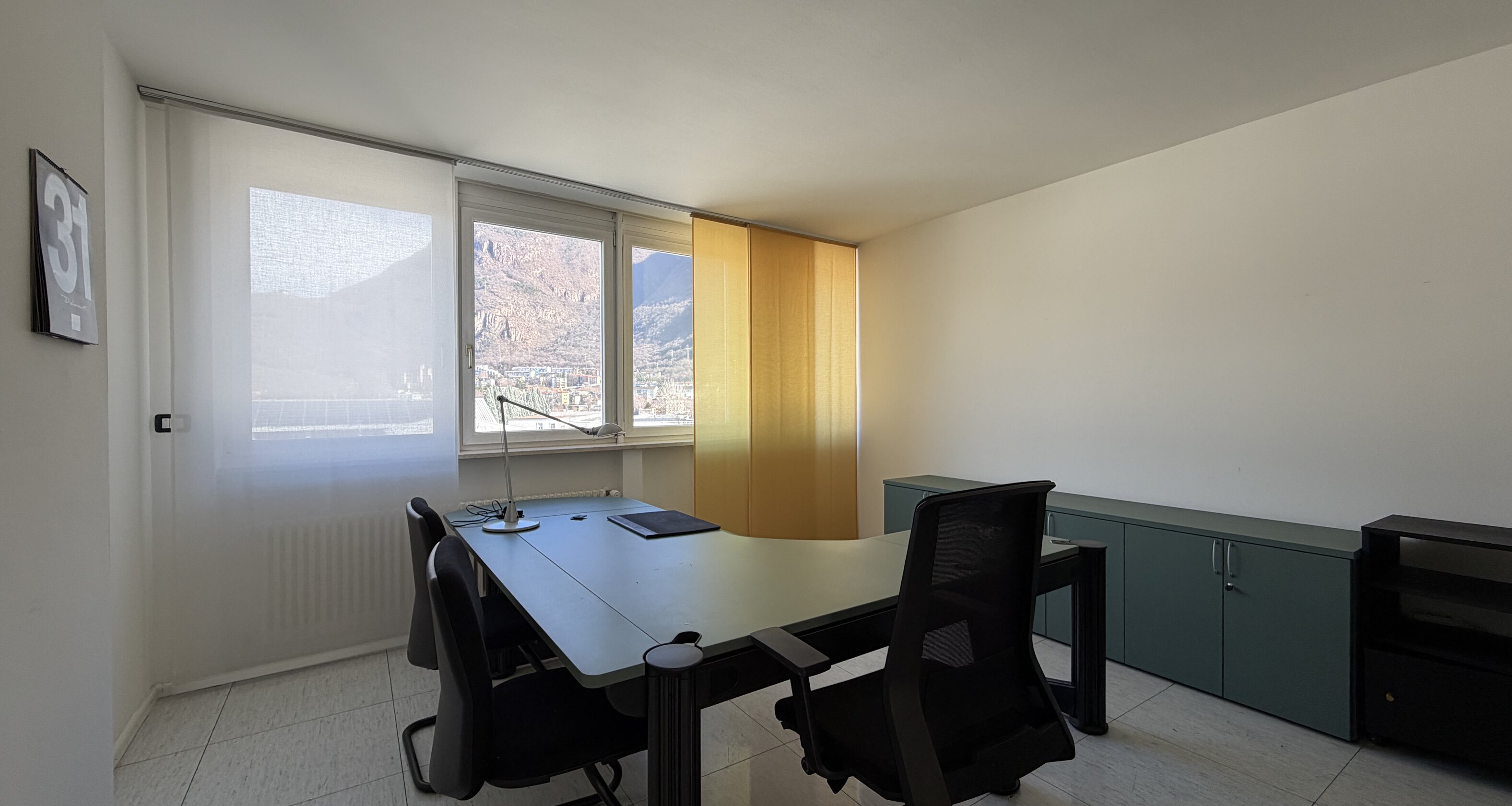 Großes Büro im 3. Stock: 260 m² mit Top-Ausstattung