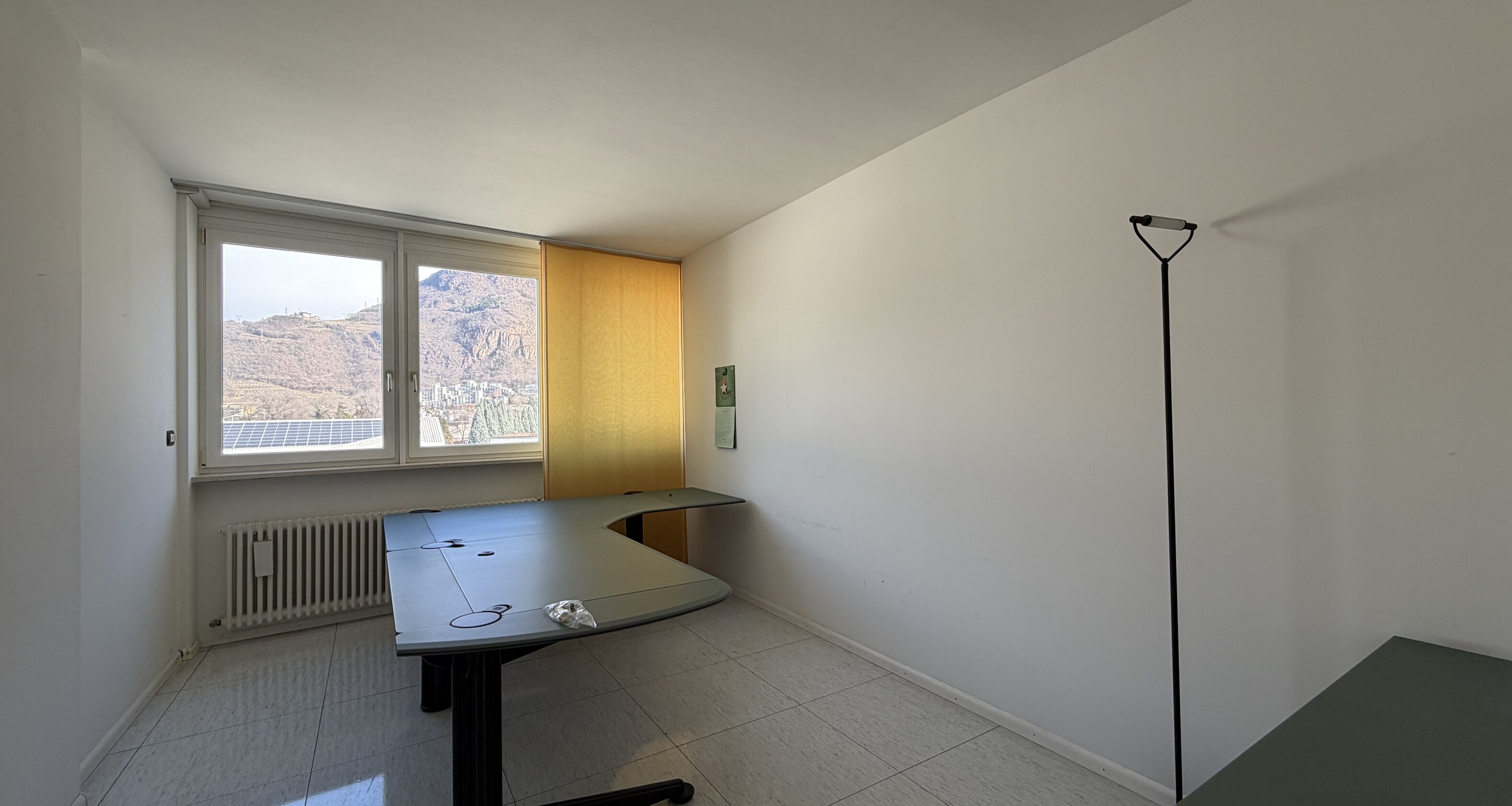 Großes Büro im 3. Stock: 260 m² mit Top-Ausstattung