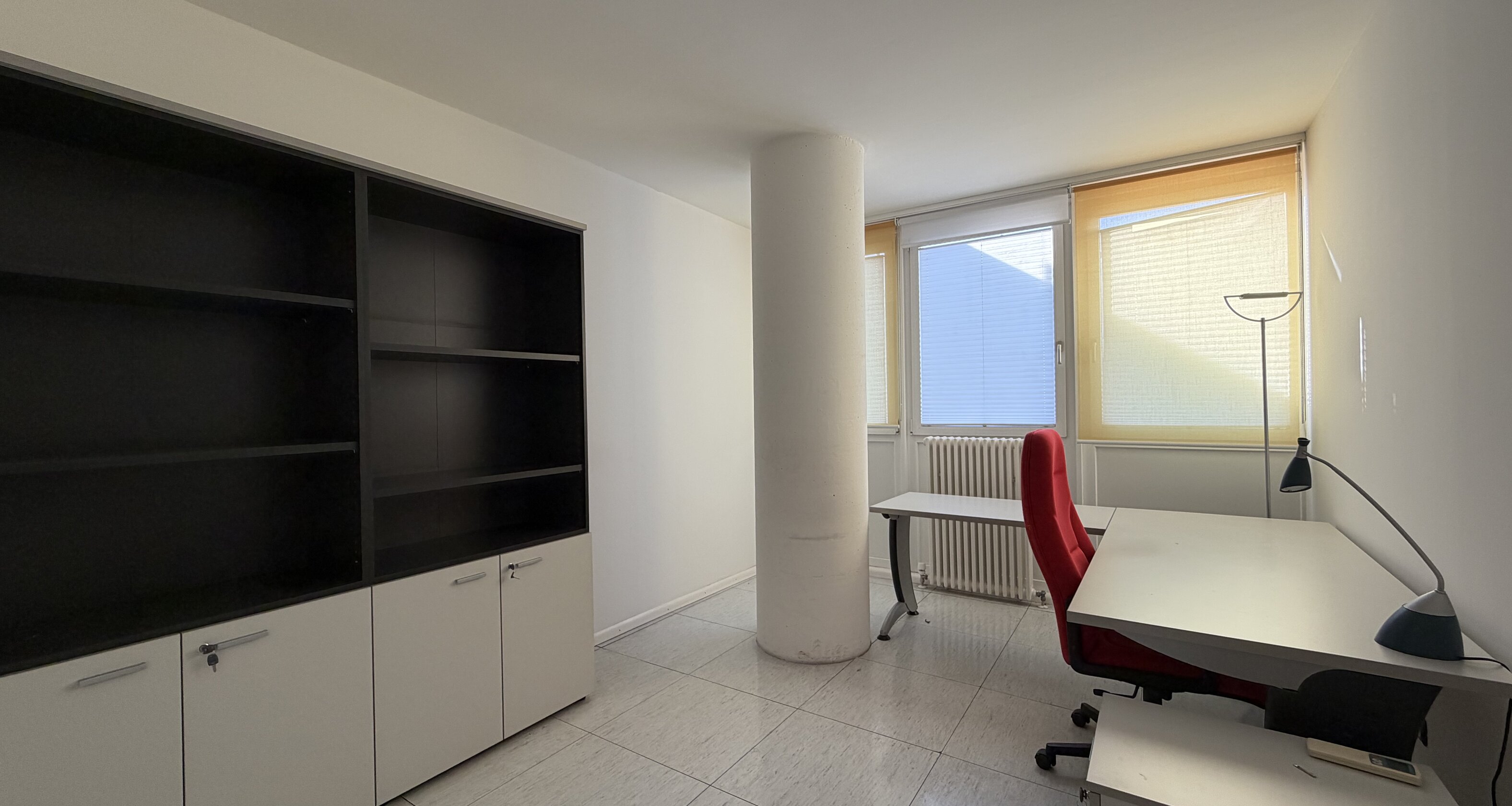Großes Büro im 3. Stock: 260 m² mit Top-Ausstattung