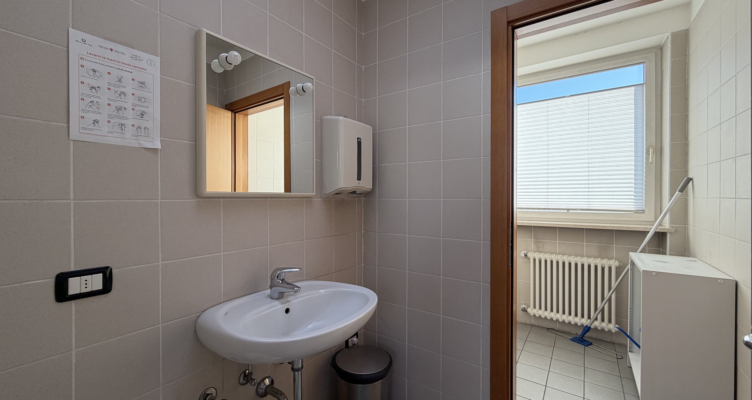 Großes Büro im 3. Stock: 260 m² mit Top-Ausstattung