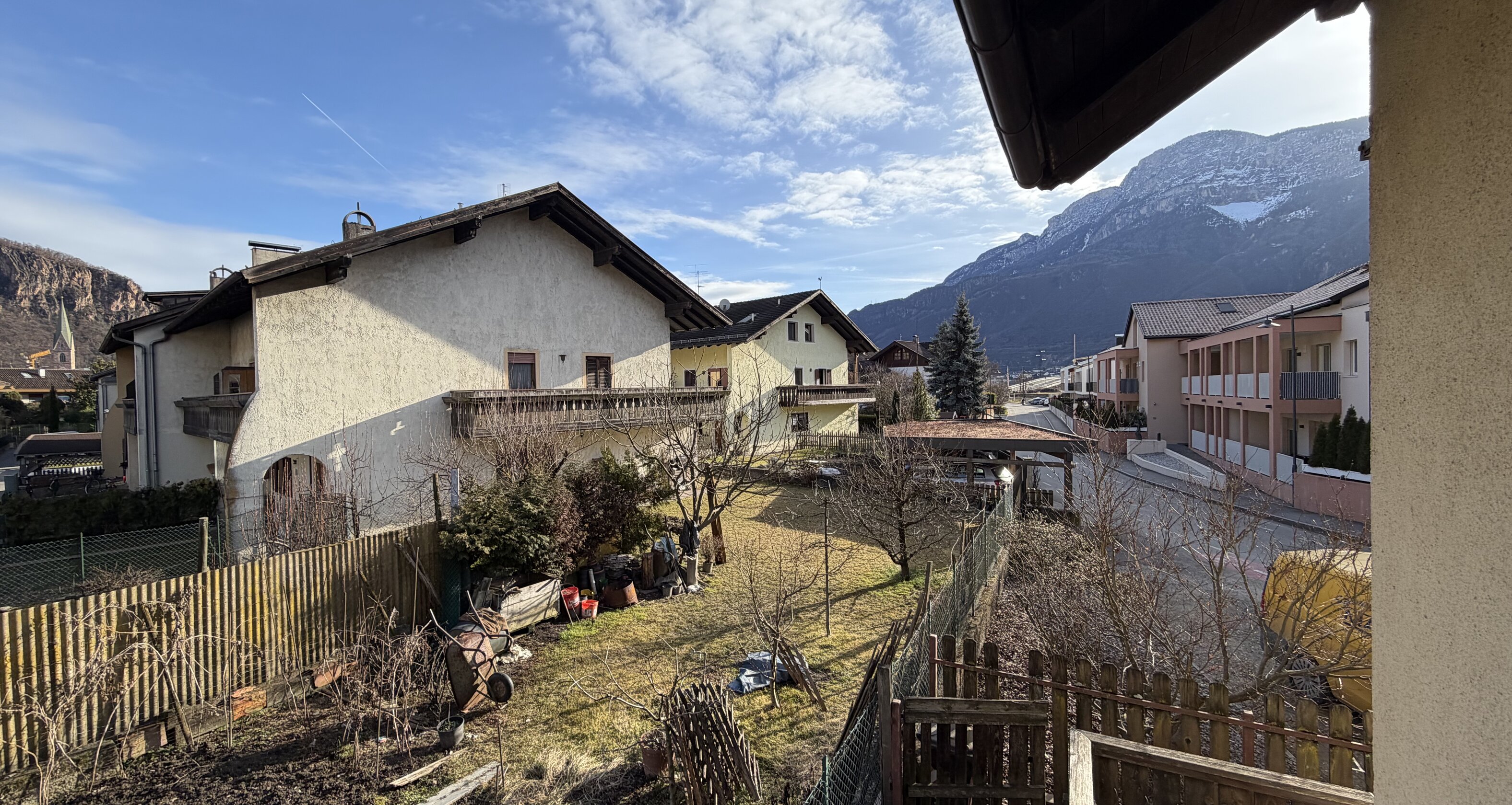 Alleinstehendes Wohnhaus mit Privatgarten – Sanierungsobjekt mit Potenzial