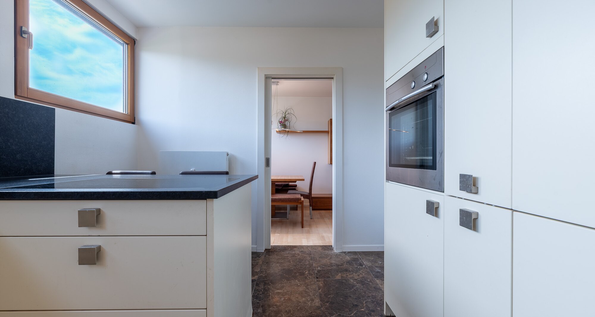 Exklusive Dachgeschosswohnung mit Terrasse und traumhaftem Ausblick in Bestlage