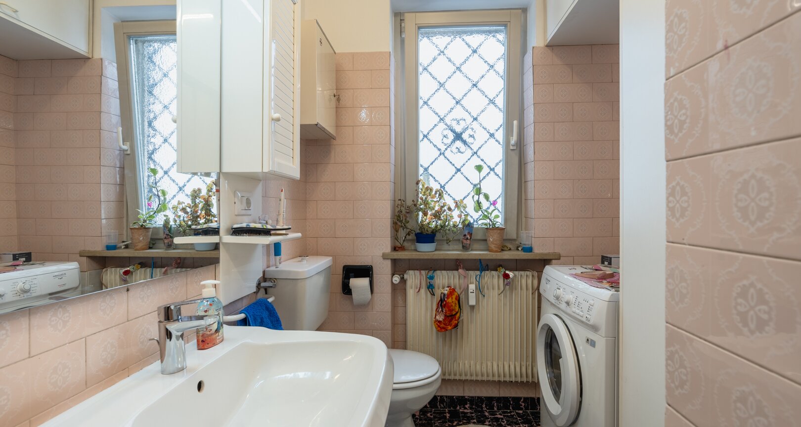Fünfzimmerwohnung in zentraler Lage mit drei Balkonen