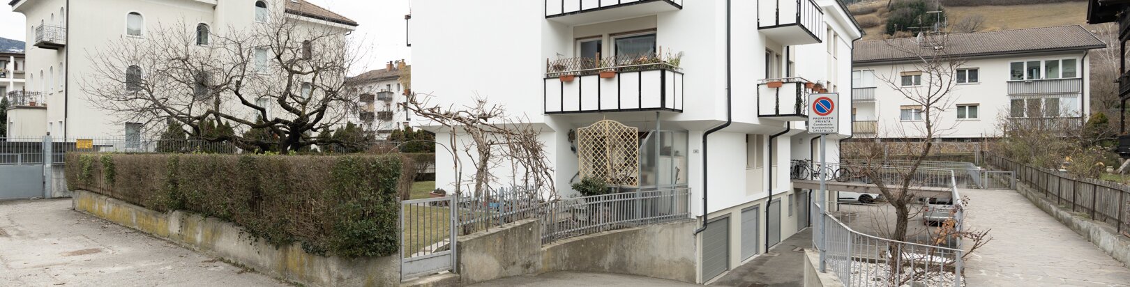 Fünfzimmerwohnung in zentraler Lage mit drei Balkonen