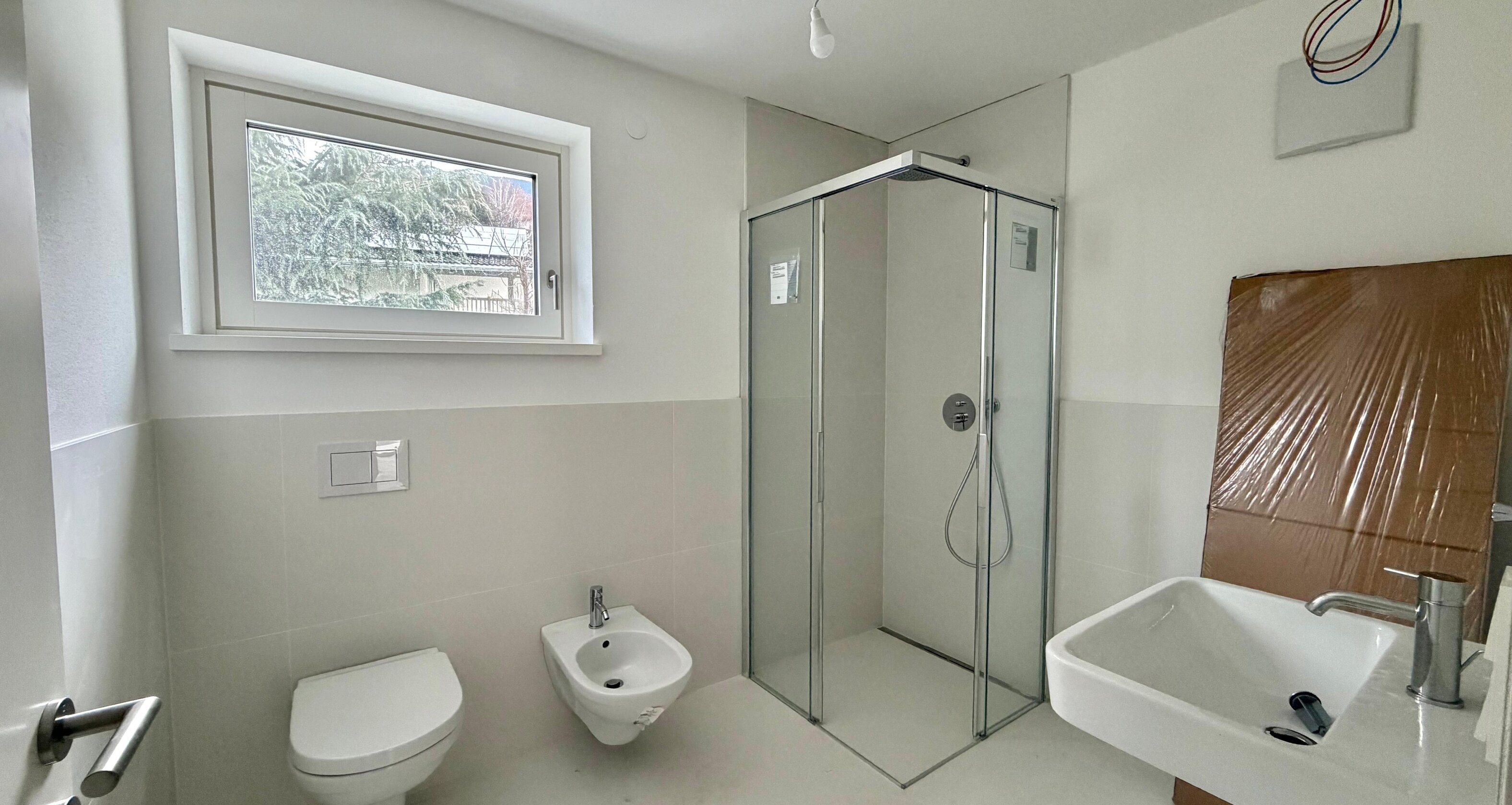 B6 - Neue Vierzimmerwohnung mit großer Terrasse, 1. Stock