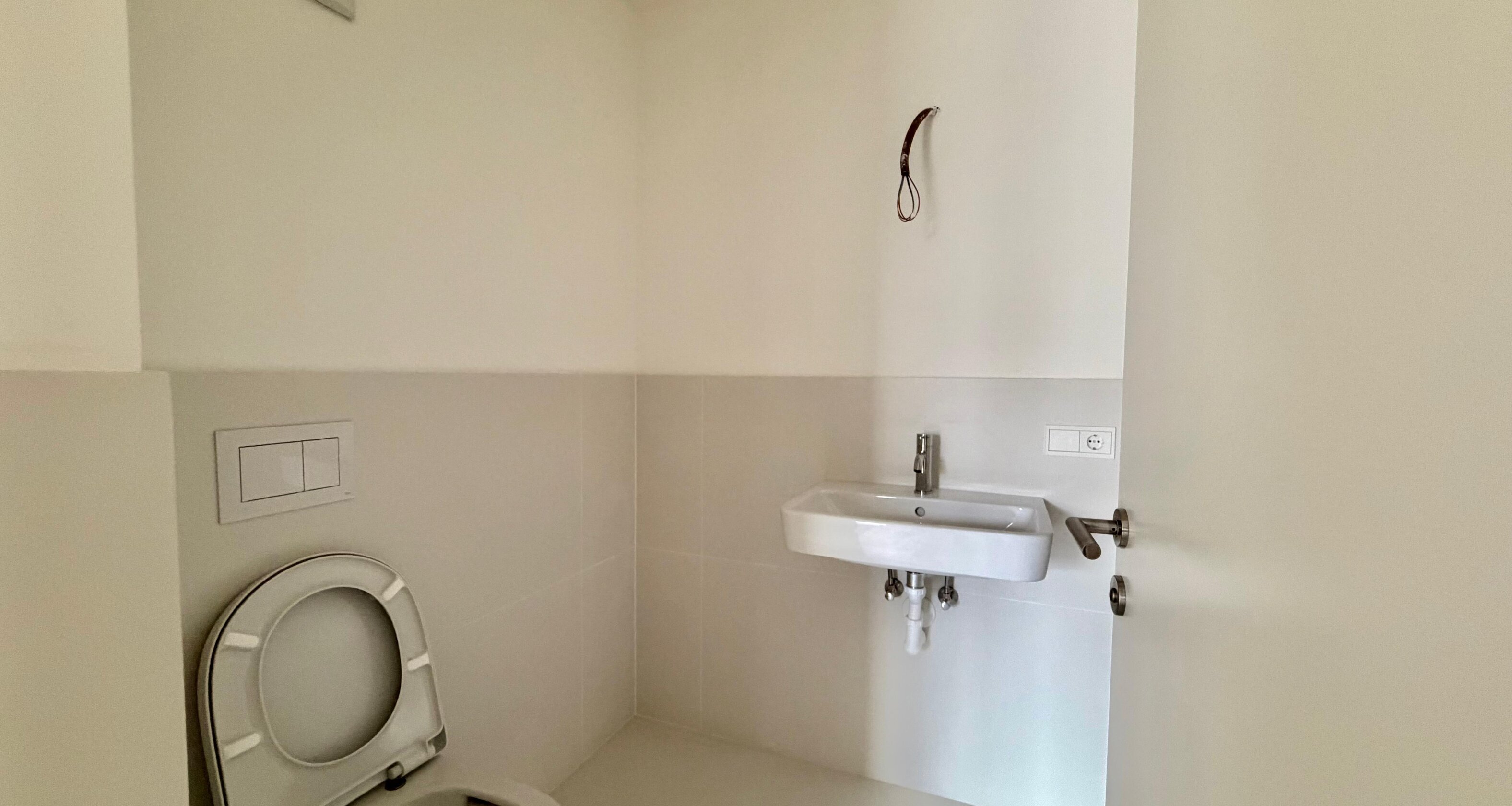 B6 - Neue Vierzimmerwohnung mit großer Terrasse, 1. Stock