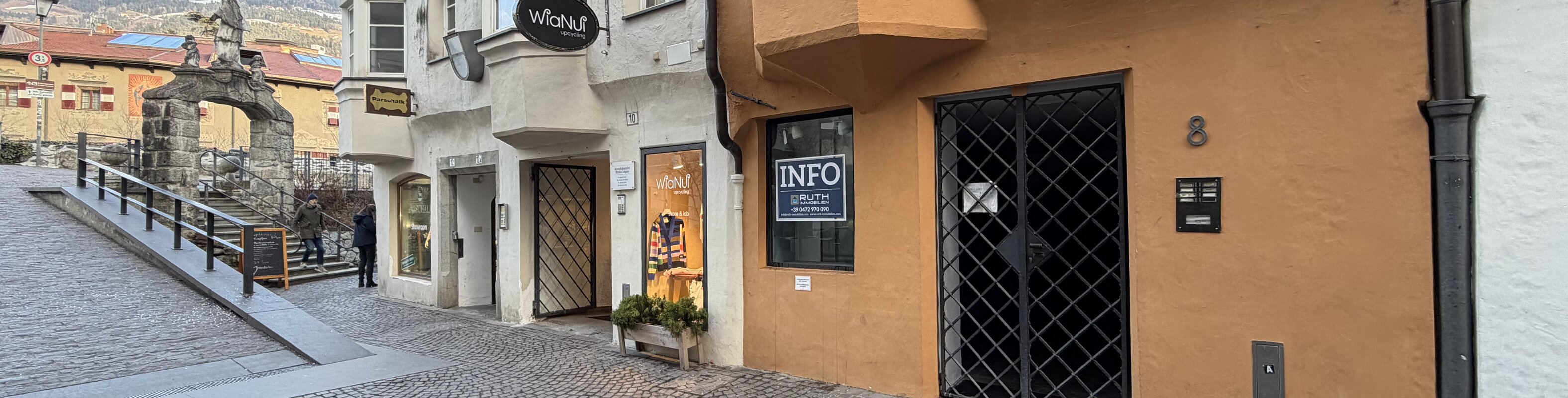 Geschäftslokal mit kleinem Hofgarten in bester Altstadtlage