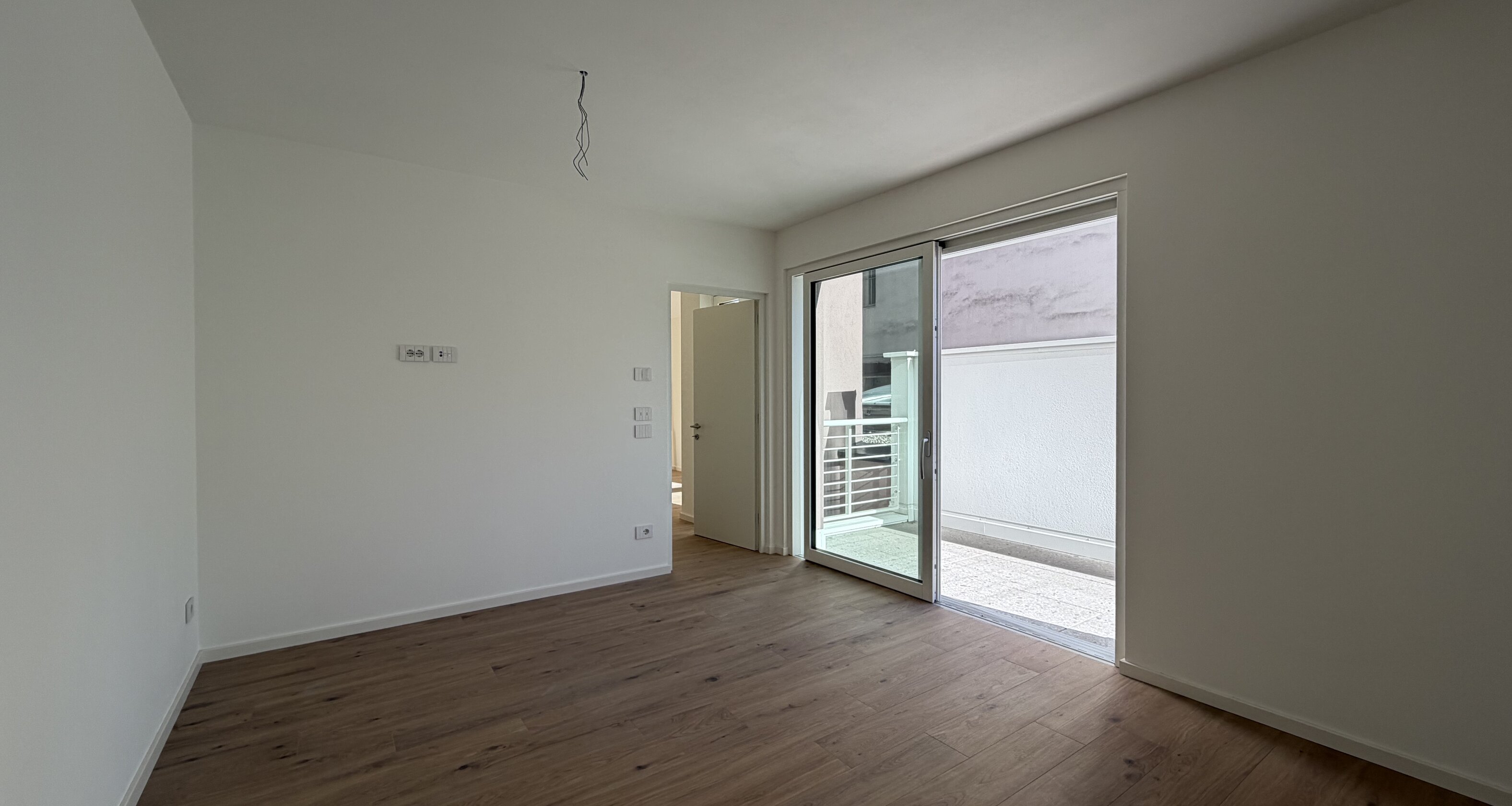 W6 - Neue, große Zweizimmerwohnung mit zwei Terrassen
