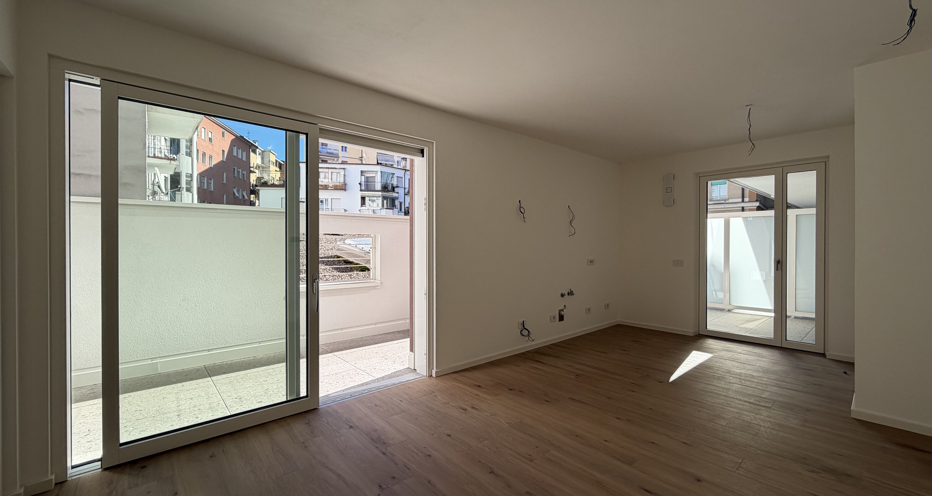 W6 - Neue, große Zweizimmerwohnung mit zwei Terrassen