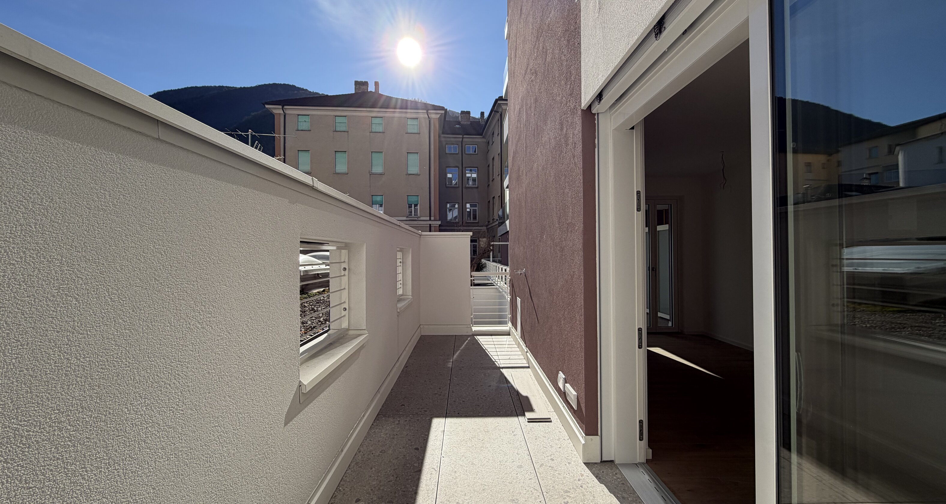 W6 - Neue, große Zweizimmerwohnung mit zwei Terrassen