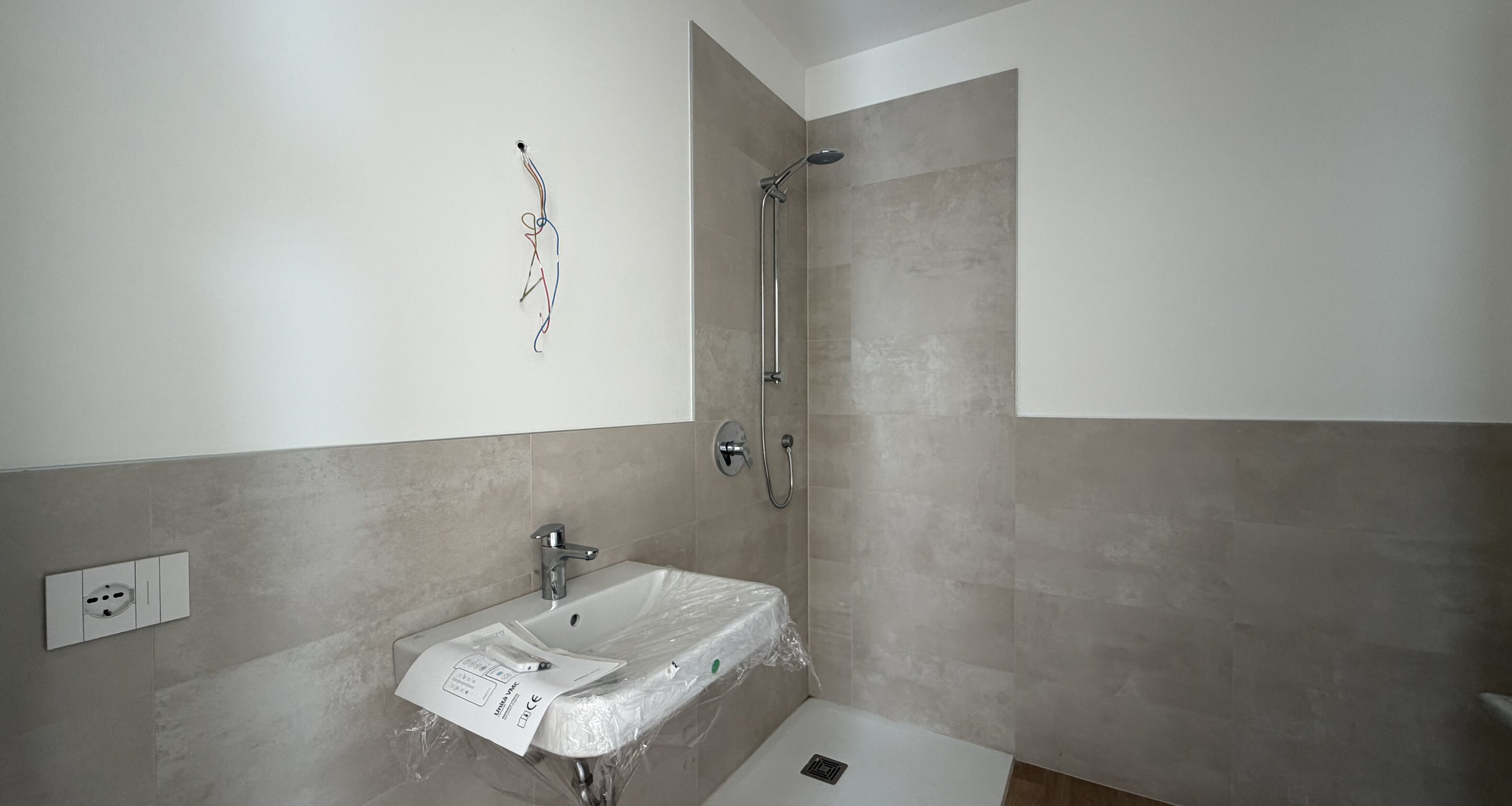 W6 - Neue, große Zweizimmerwohnung mit zwei Terrassen
