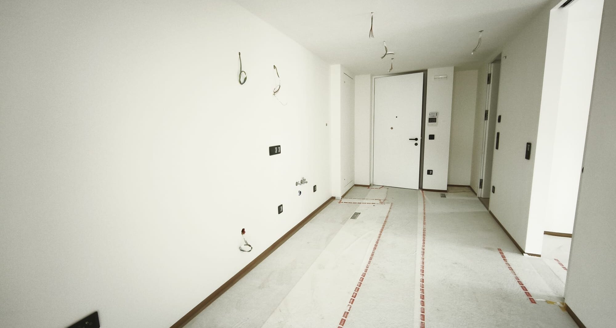 W9: Neue, kleine Zweizimmerwohnung mit Balkon