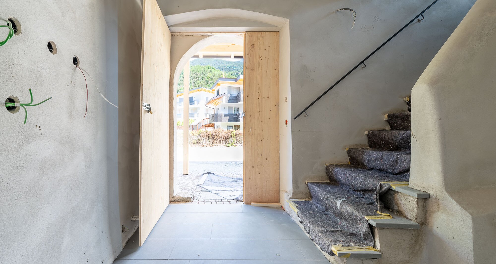 A1: Neue Duplexwohnung mit Privatgarten