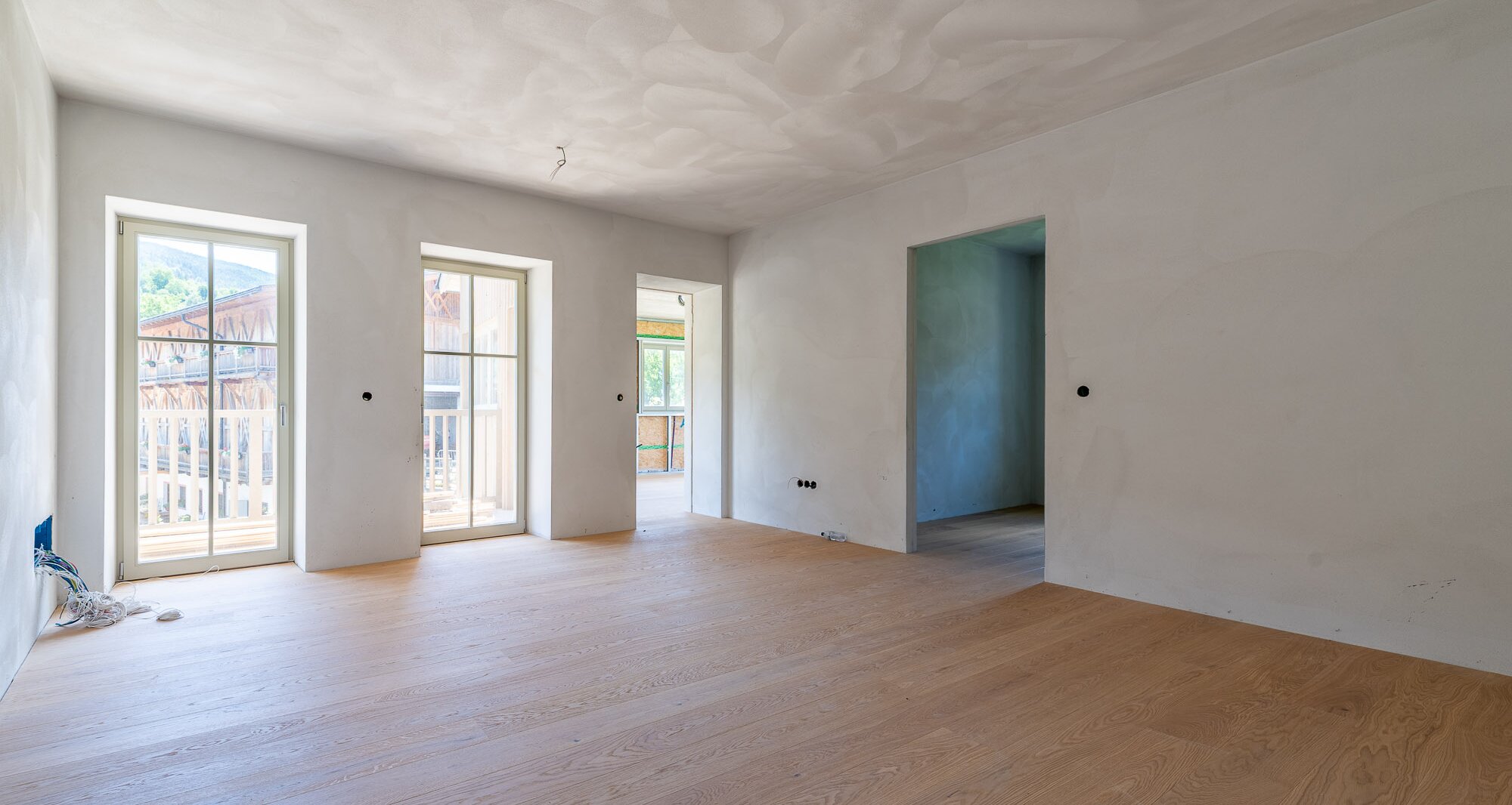 A3: Neue Vierzimmerwohnung im hohen Stockwerk mit ca. 400 m² Privatgarten