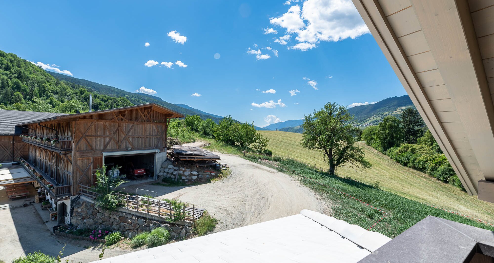A4: Neue Penthousewohnung mit freiem Blick