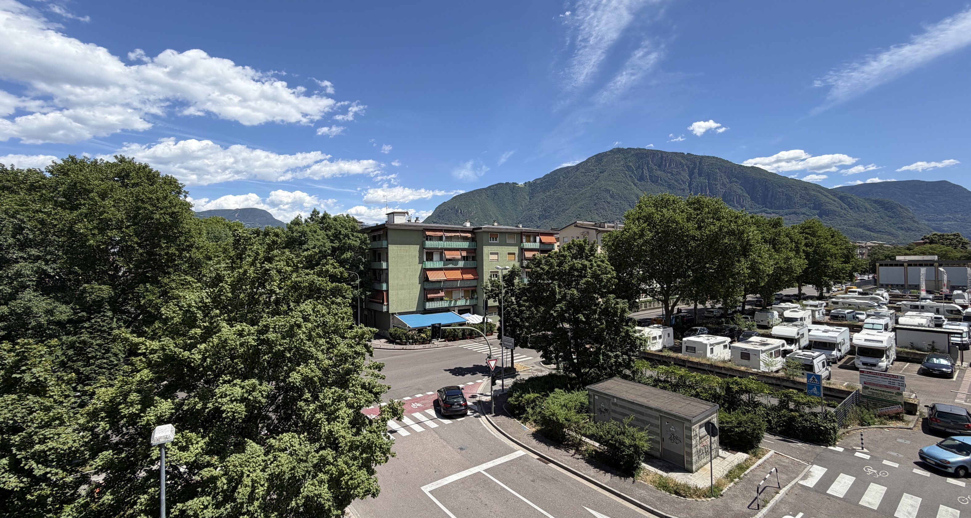 Attraktive Dreizimmerwohnung mit Terrasse